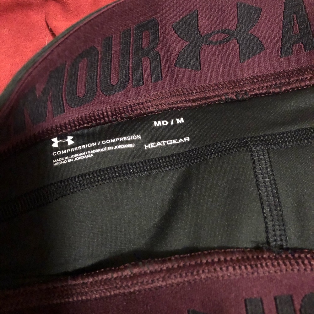 Under Armour Black and Red Ankle Pants - Picture 2 of 2